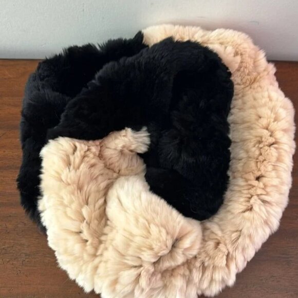 SURELL RABBIT FUR INFINITY SCARF - Picture 3 of 5